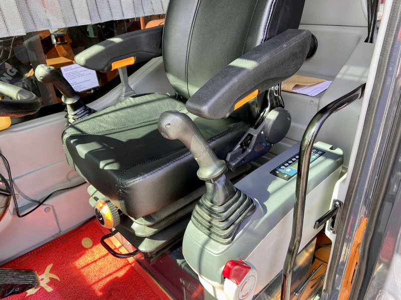 Колесный перегружатель Yonggong-Borus YGLZ 260 Borus (10 м)