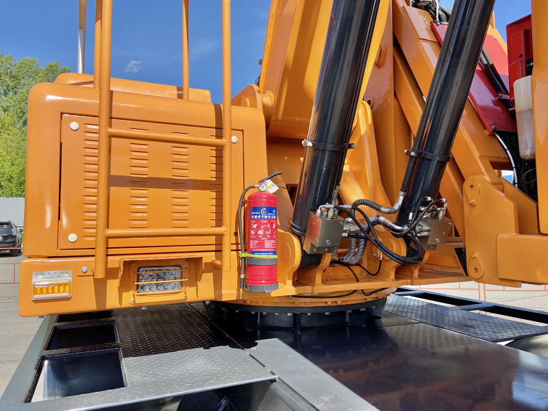 Колесный перегружатель Yonggong-Borus YGLZ 260 Borus (12 м)