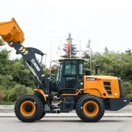 Фронтальный погрузчик XCMG XC 936, грузоподъемность 3,3 т