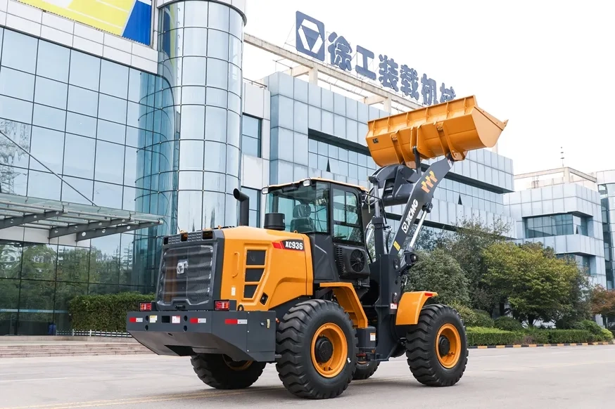 Фронтальный погрузчик XCMG XC 936, грузоподъемность 3,3 т