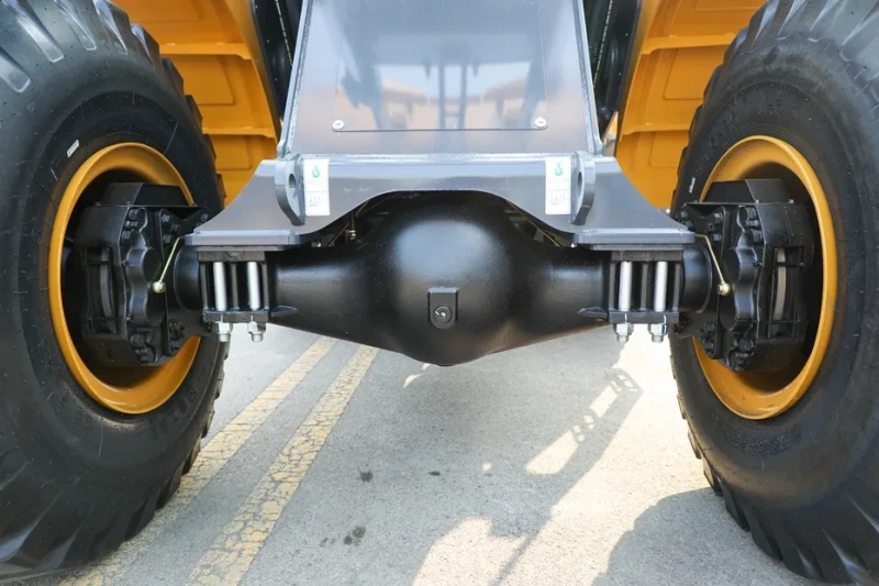 Фронтальный погрузчик XCMG XC 956, грузоподъемность 5,3 т