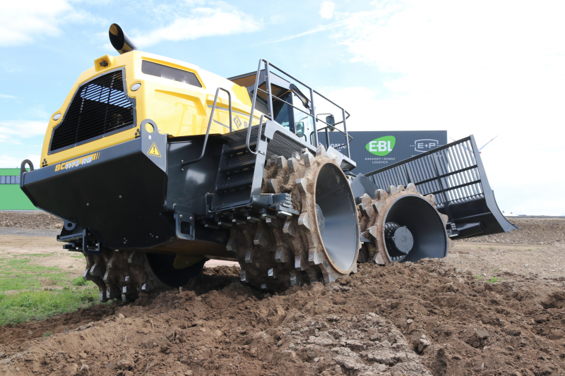 Полигонный компактор BOMAG BC 873 RB