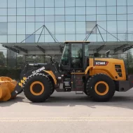 Фронтальный погрузчик XCMG XC 968, грузоподъемность 6,3 т
