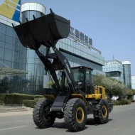 Фронтальный погрузчик XCMG XC953, грузоподъемность 5,0 т