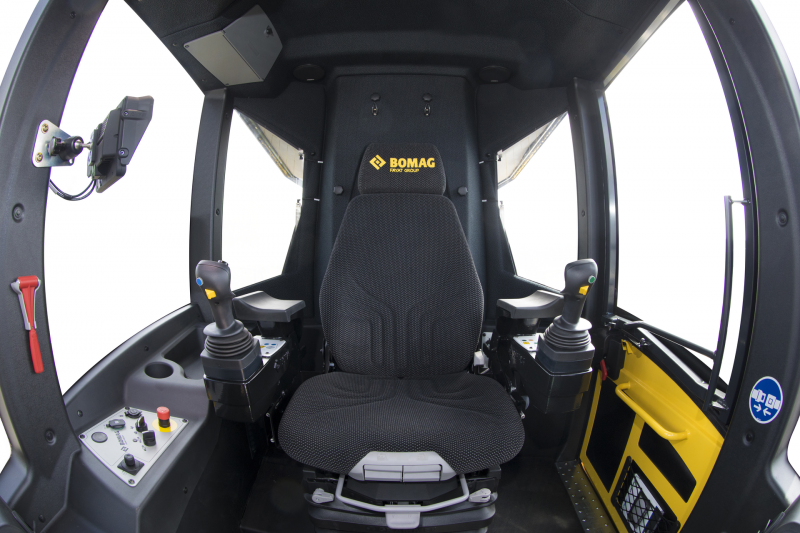 Полигонный компактор BOMAG BC 973 RB
