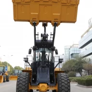 Фронтальный погрузчик XCMG XC 978, грузоподъемность 7,8 т