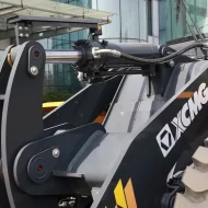 Фронтальный погрузчик XCMG XC948, грузоподъемность 4,5 т