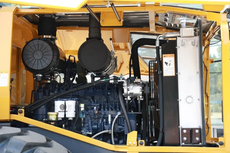 Фронтальный погрузчик XCMG XC948, грузоподъемность 4,5 т