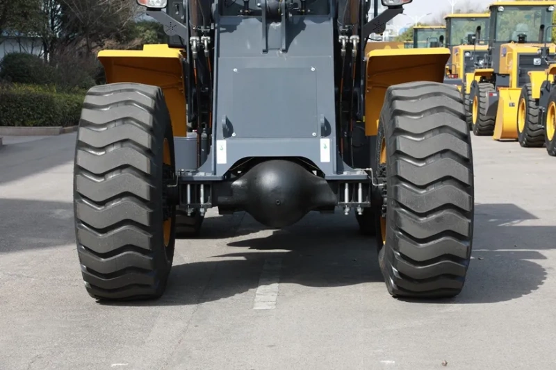Фронтальный погрузчик XCMG XC948, грузоподъемность 4,5 т