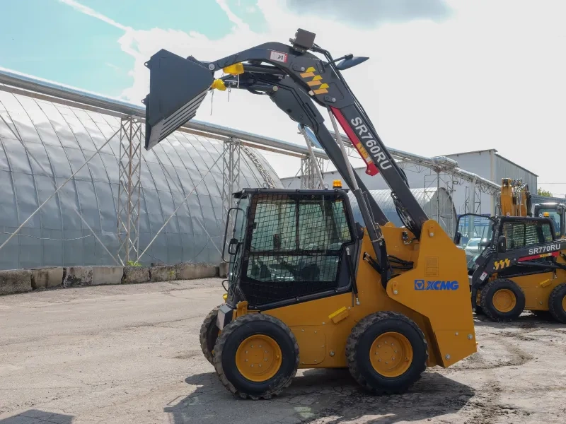Мини-погрузчик XCMG SR760RU