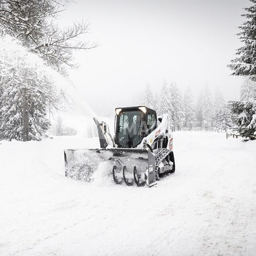 Мини-погрузчик Bobcat T590, высота подъема 3023 мм
