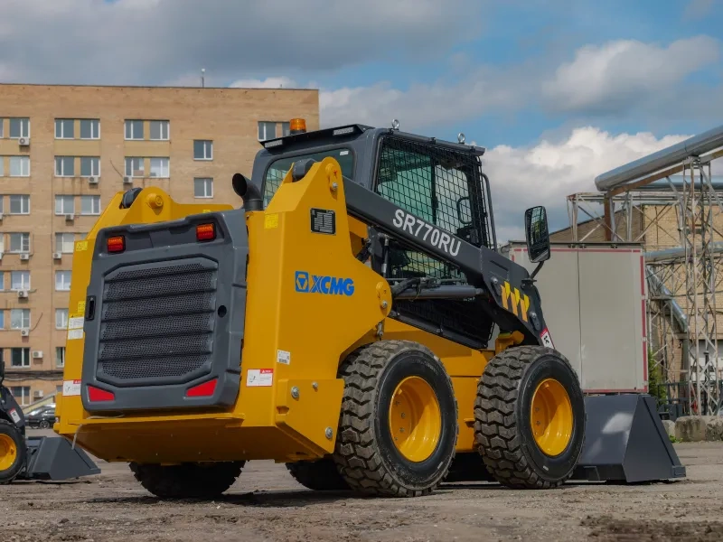 Мини-погрузчик XCMG SR770RU