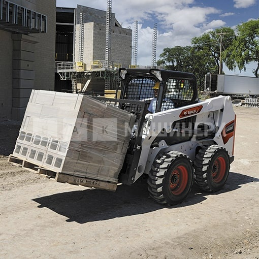 Мини-погрузчик Bobcat S630 Hi Flow (AC, рычаги), высота подъема 3073 мм