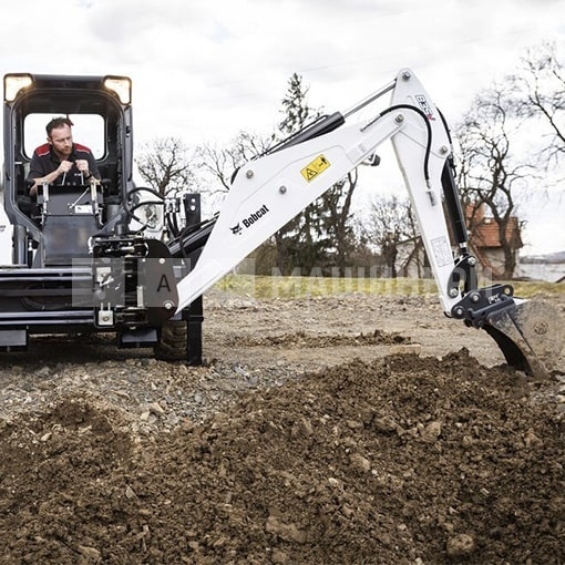 Мини-погрузчик Bobcat S630 Hi Flow (AC, рычаги), высота подъема 3073 мм