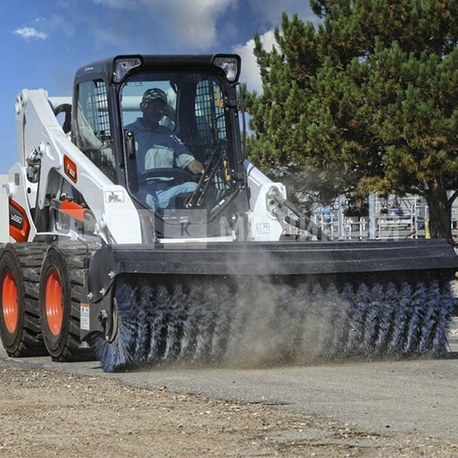 Мини-погрузчик Bobcat S650 Hi Flow 2 speed (AC, джойстики), высота подъема 3149 мм