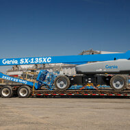 Телескопический подъемник GENIE GЕNIE S135 XC, грузоподъемность 300/454 кг