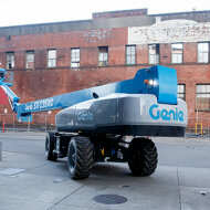 Телескопический подъемник GENIE GЕNIE S135 XC, грузоподъемность 300/454 кг