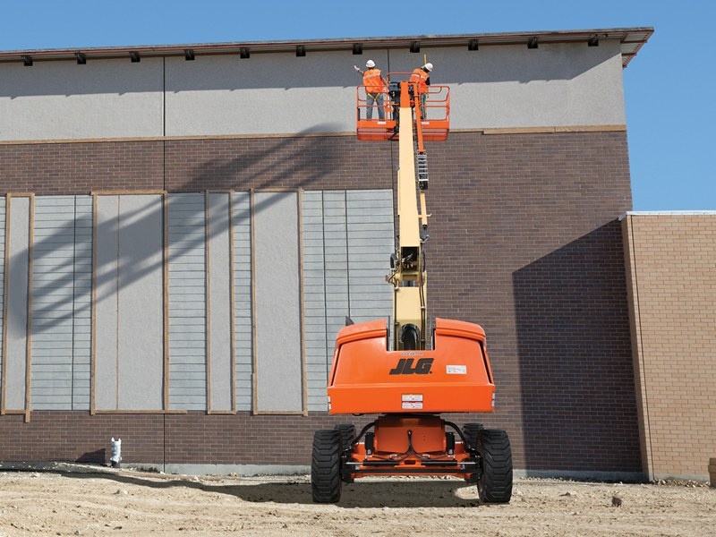 Телескопический подъемник JLG 600S New, грузоподъемность 453.59 кг