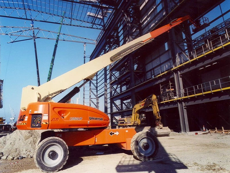 Телескопический подъемник JLG 1350SJP, грузоподъемность 450 кг