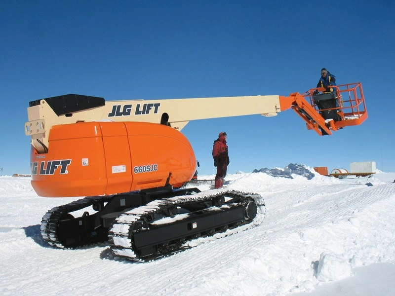 Телескопический подъемник JLG 660SJC, грузоподъемность 230 кг