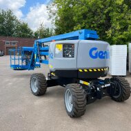 Самоходный подъемник коленчатого типа GENIE GЕNIE Z-45/25JRT, грузоподъемность 227 кг, размер платформы 0.76×1.83 м