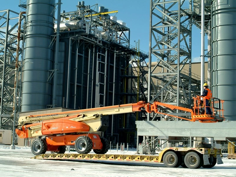Самоходный коленчатый подъемник JLG 1250AJP, грузоподъемность 450 кг