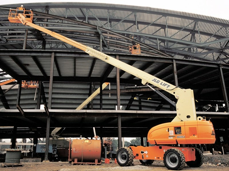 Телескопический подъемник JLG 860SJ, грузоподъемность 340 кг