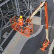 Телескопический подъемник JLG 1500SJ, грузоподъемность 450 кг