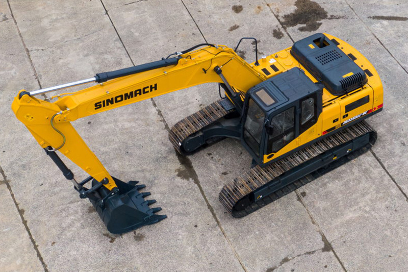 Гусеничный экскаватор SINOMACH ZG3225-9N, эксплуатационная масса 21300 кг