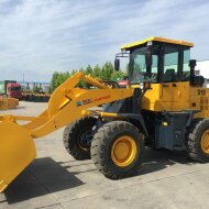 Фронтальный погрузчик SINOMACH 918H, двигатель LUOTUO LR4B3-G92X2A