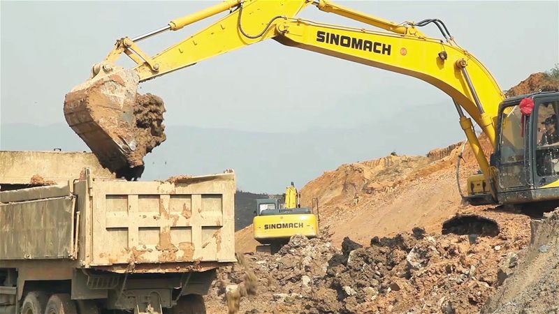 Гусеничный экскаватор SINOMACH ZG3255LC-9C, эксплуатационная масса 25000 кг