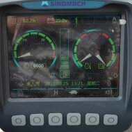 Гусеничный экскаватор SINOMACH GE380H, эксплуатационная масса 37500 кг