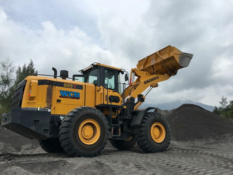 Фронтальный погрузчик SINOMACH 955T, двигатель Weichai WD10G220E23
