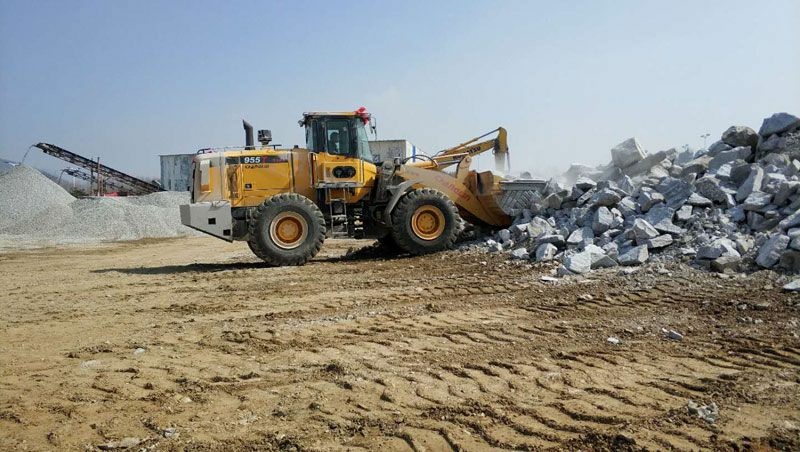 Фронтальный погрузчик SINOMACH 955T, двигатель Weichai WD10G220E23