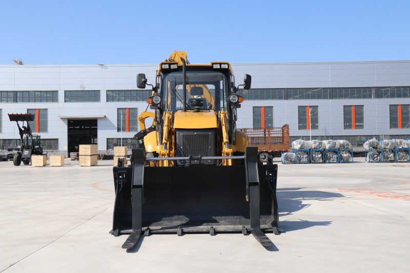 Экскаватор-погрузчик SADIN 388T-K