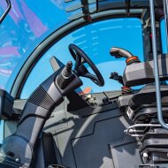 Телескопический погрузчик MAGNI RTH 8.46 HV Market