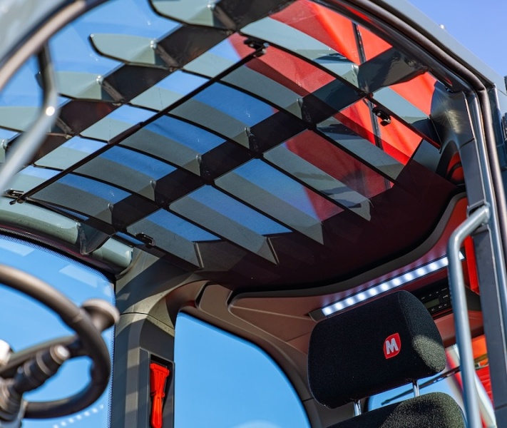 Телескопический погрузчик MAGNI RTH 8.39