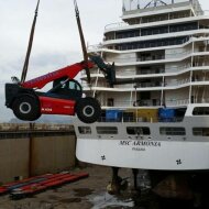 Тяжелый телескопический погрузчик MAGNI HTH 27.11 HV Market