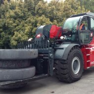 Тяжелый телескопический погрузчик MAGNI HTH 27.11 HV Market