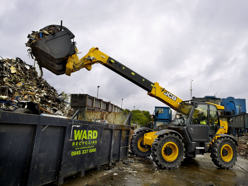 Телескопический погрузчик JCB 550-80