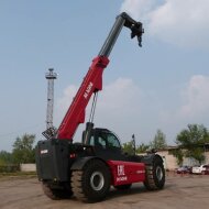 Тяжелый телескопический погрузчик MAGNI HTH 35.12 HV Market