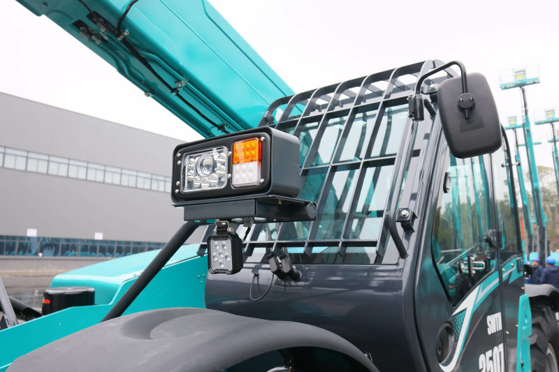 Телескопический погрузчик Sunward SWTH3507 AGRO