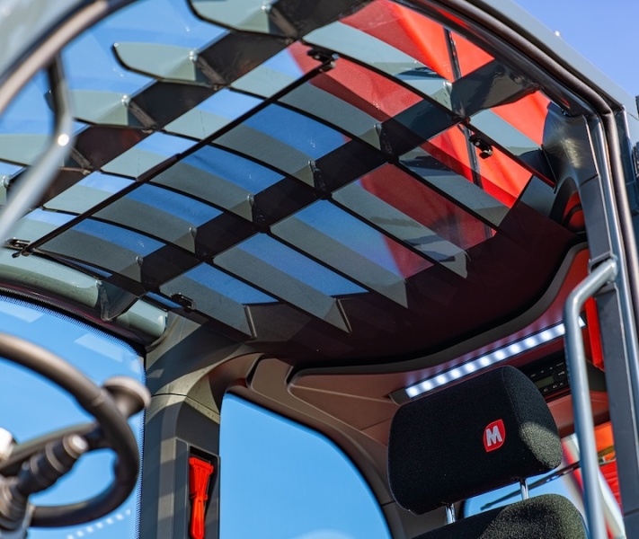 Телескопический погрузчик MAGNI RTH 8.35