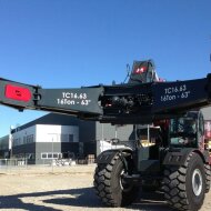 Тяжелый телескопический погрузчик MAGNI HTH 50.14 HV Market