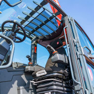 Поворотный телескопический погрузчик MAGNI RTH 5.18 HV Market