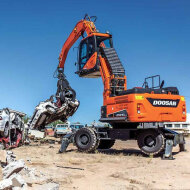 Перегружатель DEVELON DX210WMH