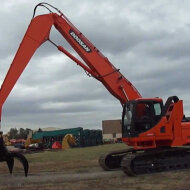 Перегружатель DEVELON DX225MH