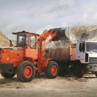 Фронтальный погрузчик DEVELON SD200