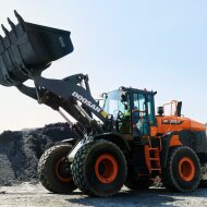 Фронтальный погрузчик DEVELON DL320A-7M