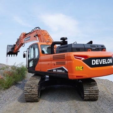 Гусеничный экскаватор DEVELON DX300LC-7B, мощность двигателя 249 л.с.